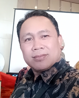 Mokhamad Husen,S.Pd.